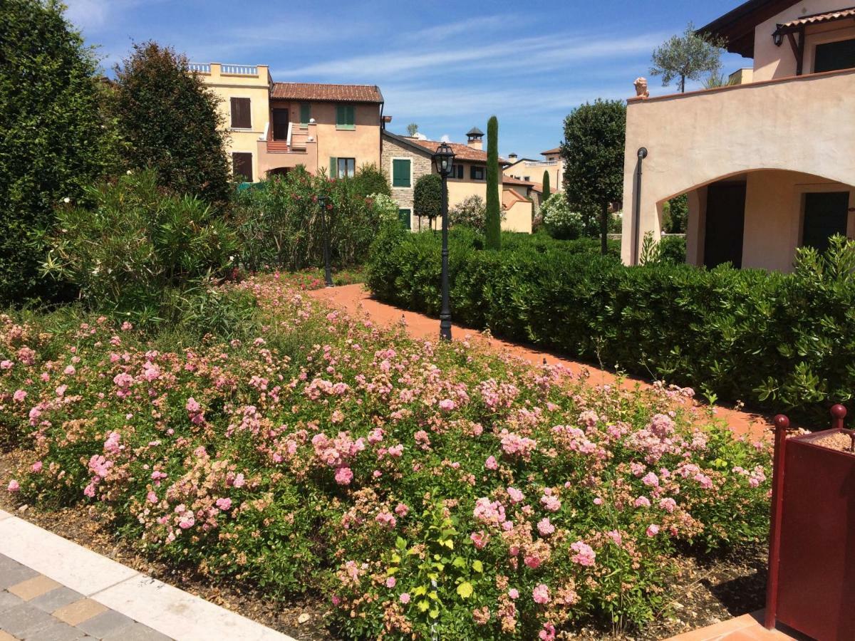 Apartamento La Chicca del Garda Peschiera del Garda Exterior foto