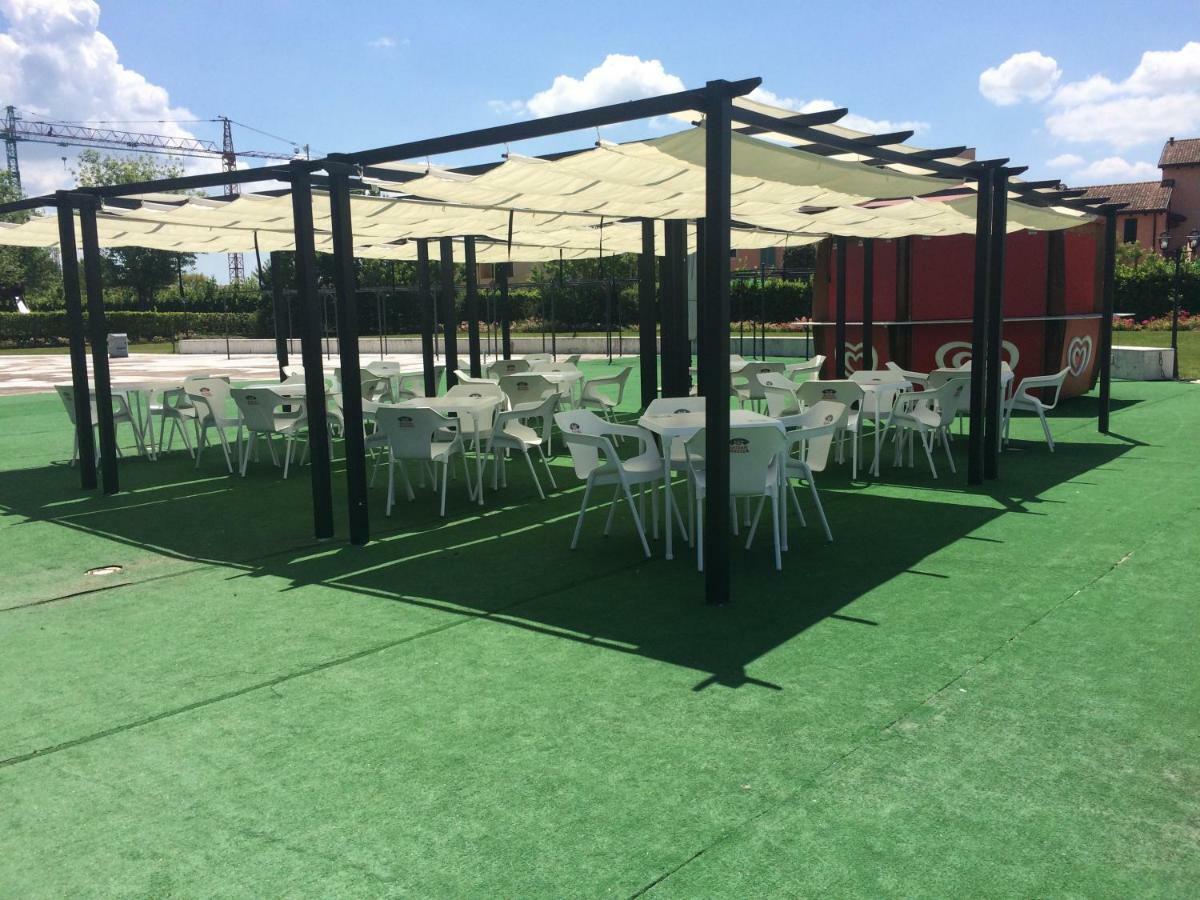 Apartamento La Chicca del Garda Peschiera del Garda Exterior foto