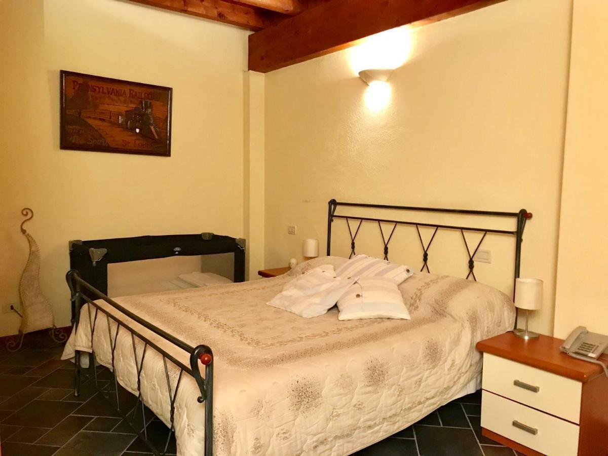 Apartamento La Chicca del Garda Peschiera del Garda Exterior foto